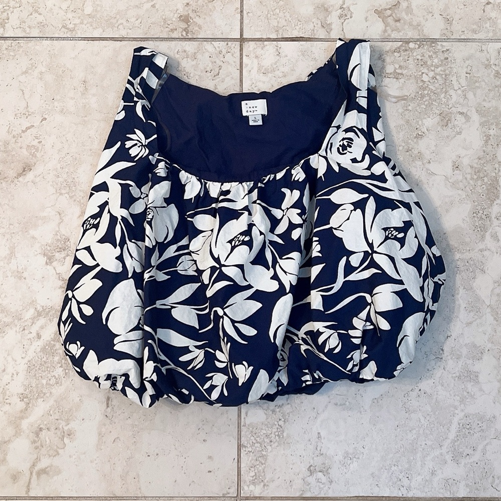 Free- Floral volume tank